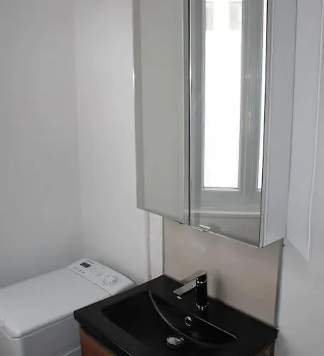 Apartment Rive Droite